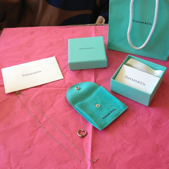 Sold@trogers22*Tiffany pendant