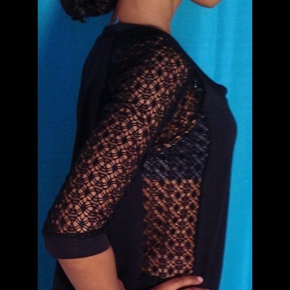 Black net top
