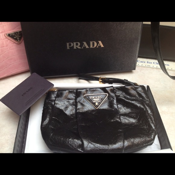 Sold!!!! *Prada Daino Wristlet*