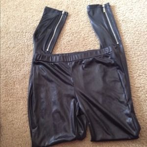 🔒Traded w.@lalalayne 🔒--- Liquid leggings