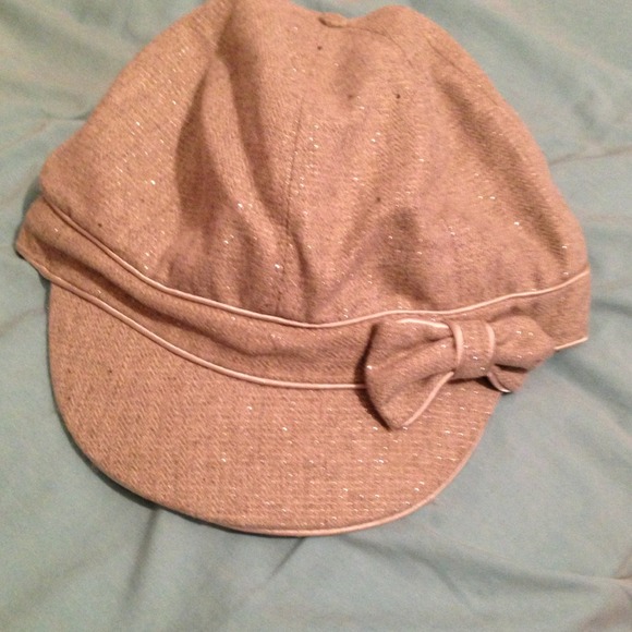 Charlotte Russe hat