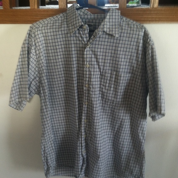 Men's old navy button down