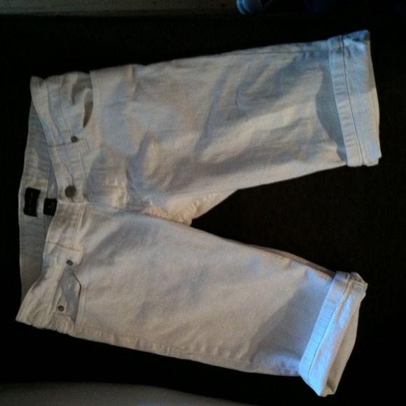 The Limited long shorts. Bundled for Crystalp06
