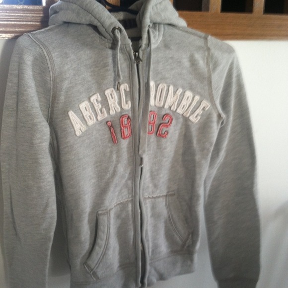 Women's zip down hoodie