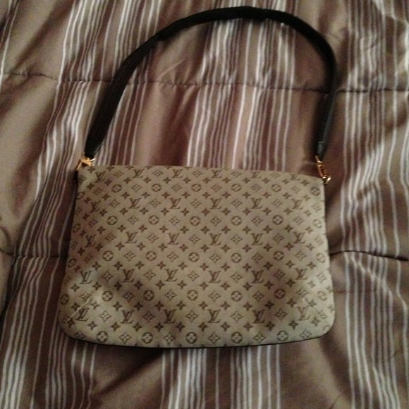 Louis Vuitton Beige Francoise Mini Monogram bag - Picture 3 of 4