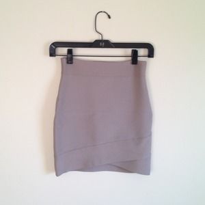 🚫SOLD!🚫BCBG Max Azria Power Skirt