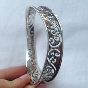 Sold!!! Sterling Silver Silpada Bangle