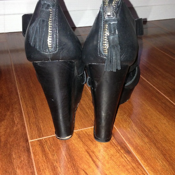 True religion wedge heels - Picture 3 of 4