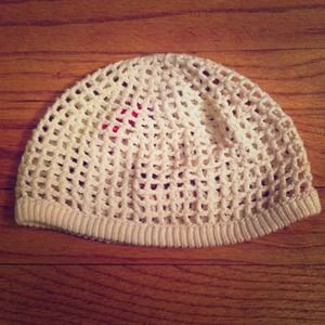 White woven beanie cap~ H&M