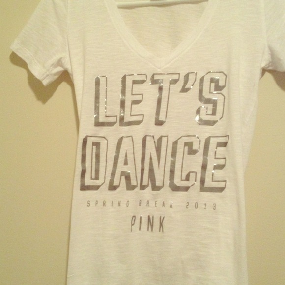💥REDUCED💥Victoria's Secret Spring Break 2013 tee - Picture 1 of 2