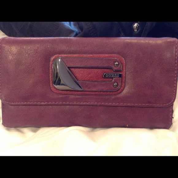 😍😍😍Reduced😍😍😍Used Guess Wallet