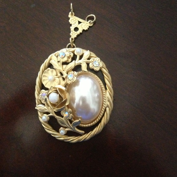 Pendant. Vintage