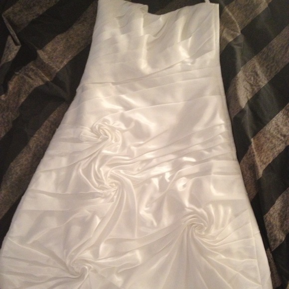 Knee length wedding/prom dress