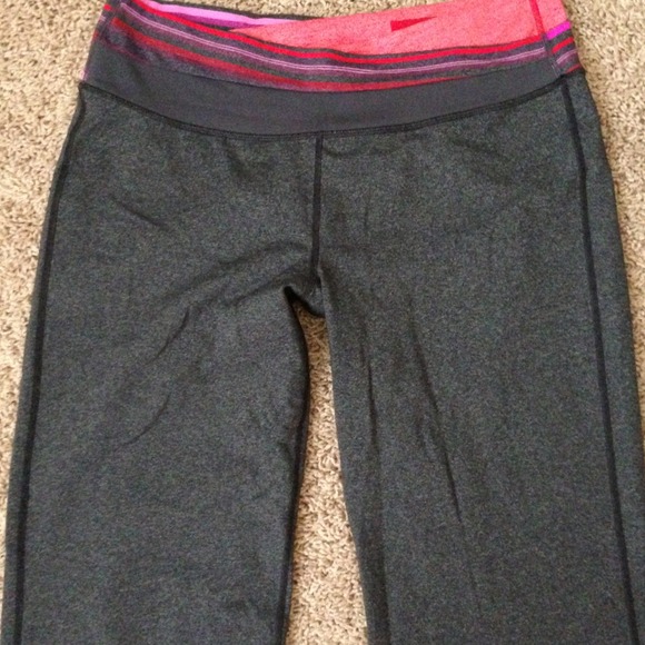 Lululemon athletica grey wide/boot leg yoga pants