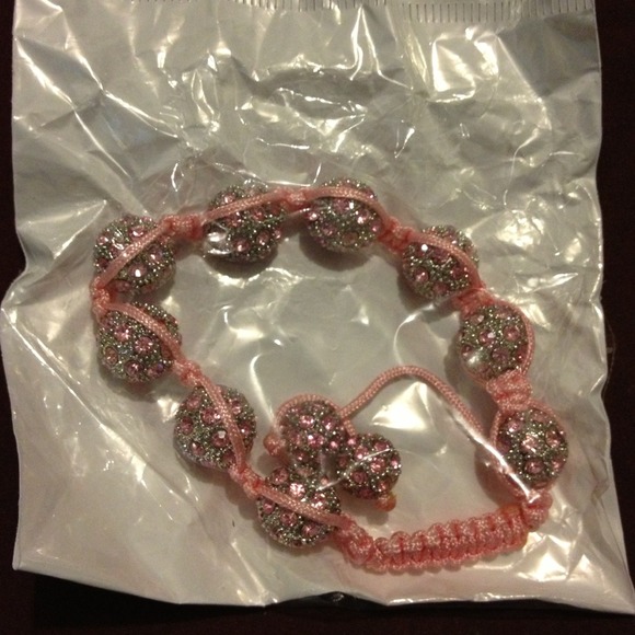 Pink bracelet - Picture 2 of 2
