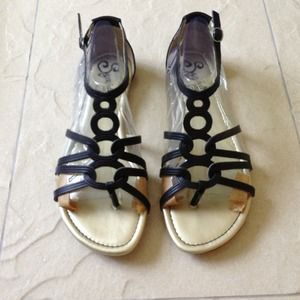 Seychelles black gladiator sandals