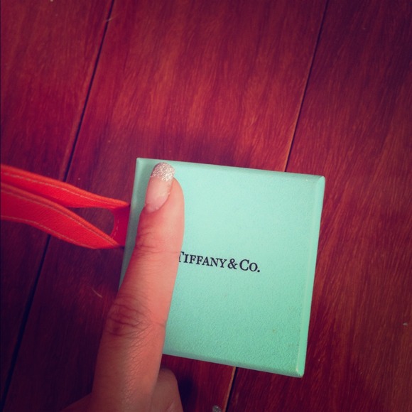💯% Authentic Tiffany Co box