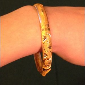 18k gold bracelet
