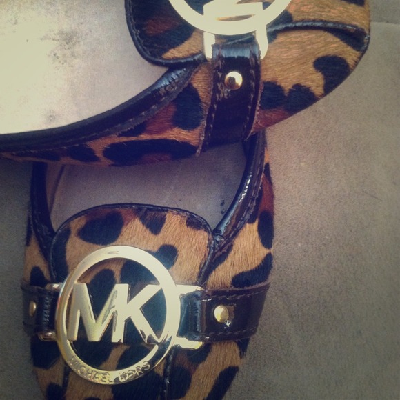 Michael Kors cheetah ballet flats