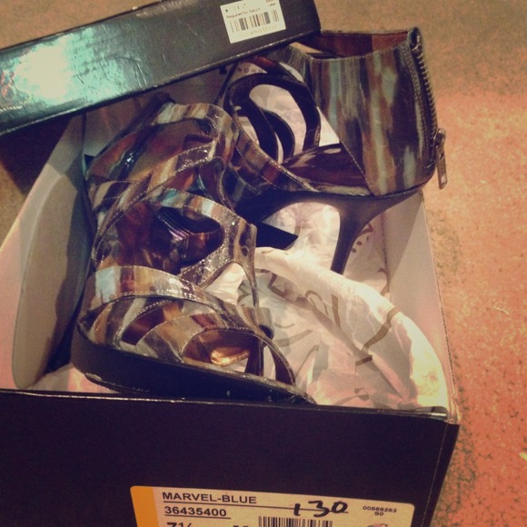 RESERVED....Carlos Santana heels