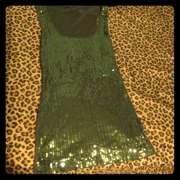 Olive green gap sequin top