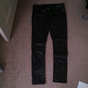 Faux leather pants⛔⛔⛔⛔sold🚫🚫🚫🚫