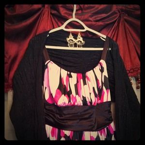 Black shoulder shrug scarf