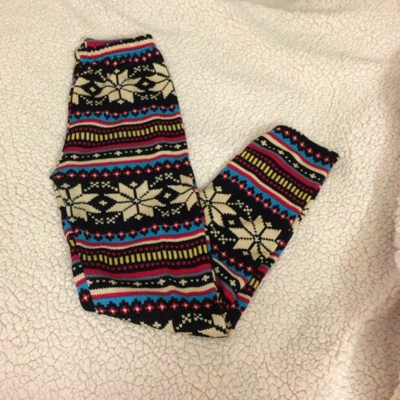 SOLD Patterned Leggings - Picture 2 of 2