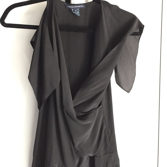✂️French Connection Silk Dress - Picture 2 of 3