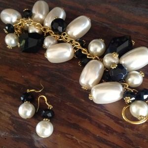 Black and white bracelet w/earring