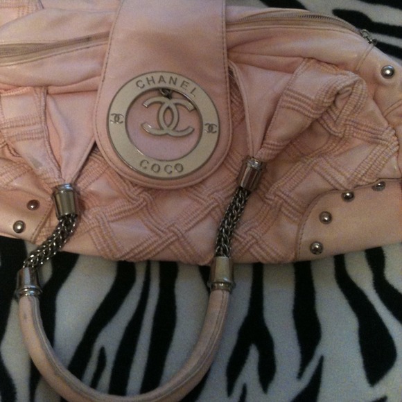 Co co Chanel hand bag