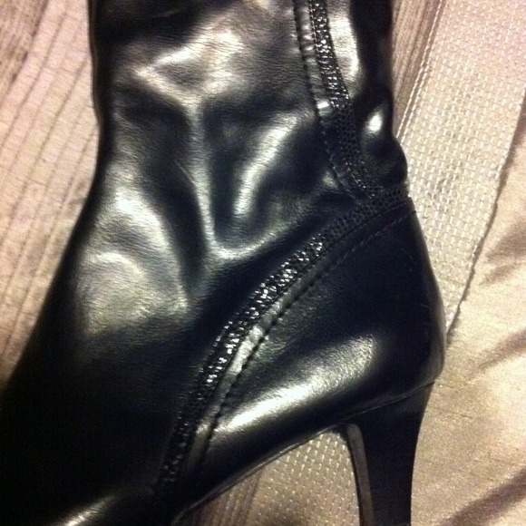 Knee high leather look boots. Never worn outside! - Picture 2 of 3