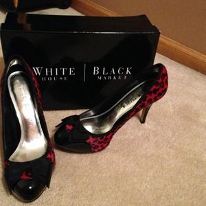 Red leopard faux heels.
