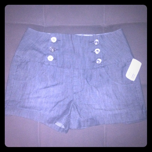 High waisted button cotton jean shorts