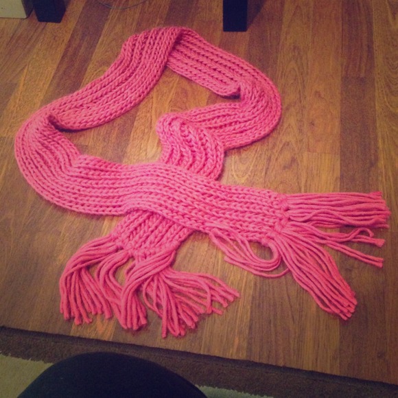 Pink knit scarf