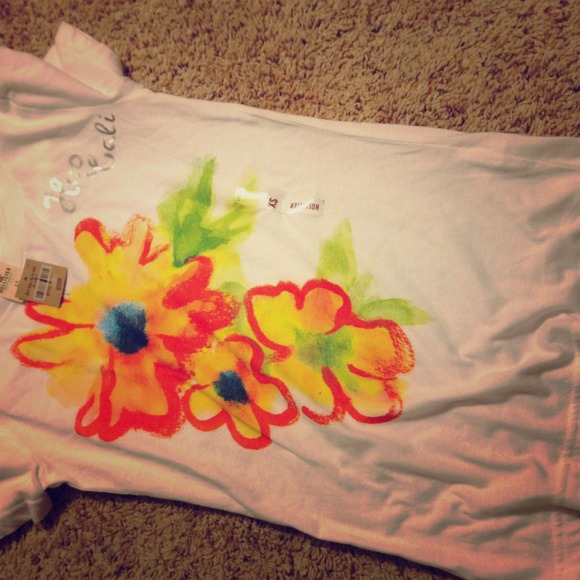 Hollister flower shirt
