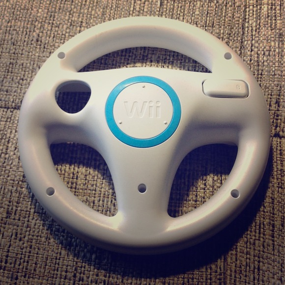 Sold ---- Wii wheel