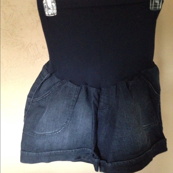 Tons of maternity clothes L/XL summer/fall - Picture 3 of 4