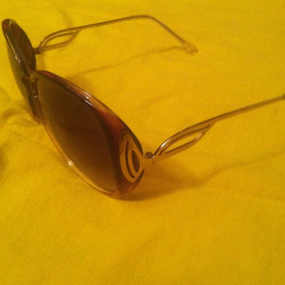 🚫 SOLD 🚫 - Picture 2 of 3