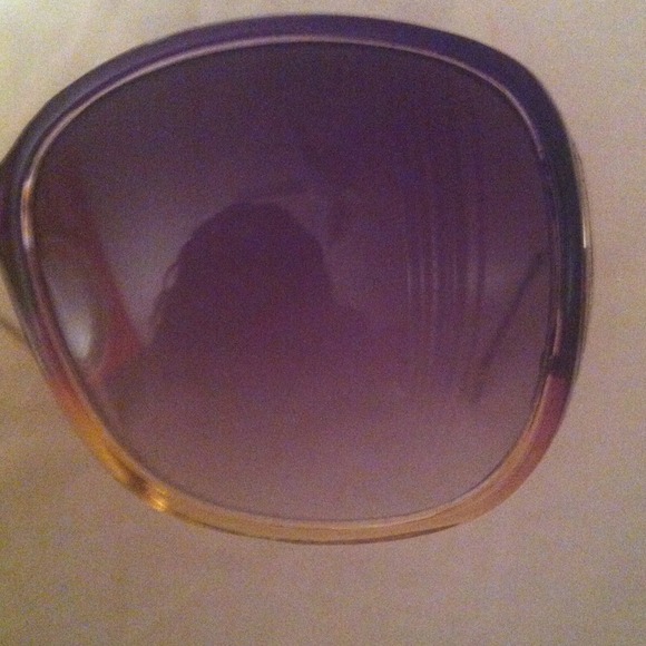 🚫 SOLD 🚫 - Picture 3 of 3