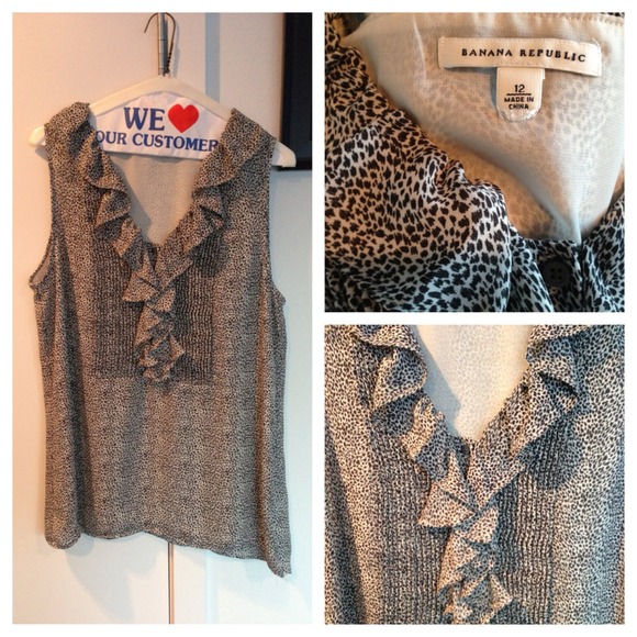 BR black and white ruffle shirt