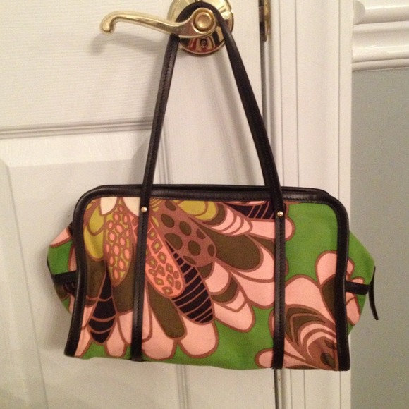 <Reserved for @joanneding> Kate spade purse