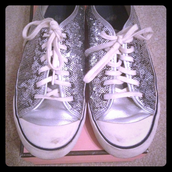 Juicy Couture Silver Sequin Sneakers Size 8