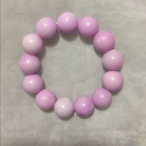 Light pink beaded bracelet
