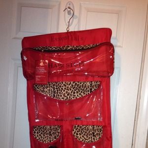 Organizer perfect when traveling or just 4 home