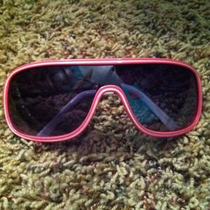 Hot pink an white sunglasses.
