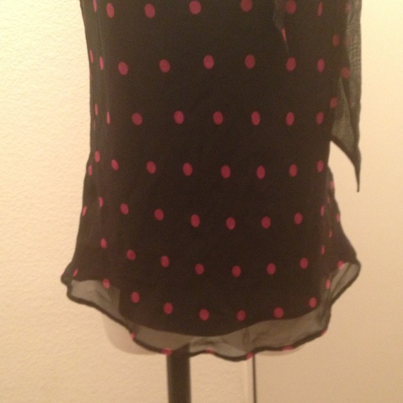 🎯SALE🎯Express polka fit halter top - Picture 3 of 3