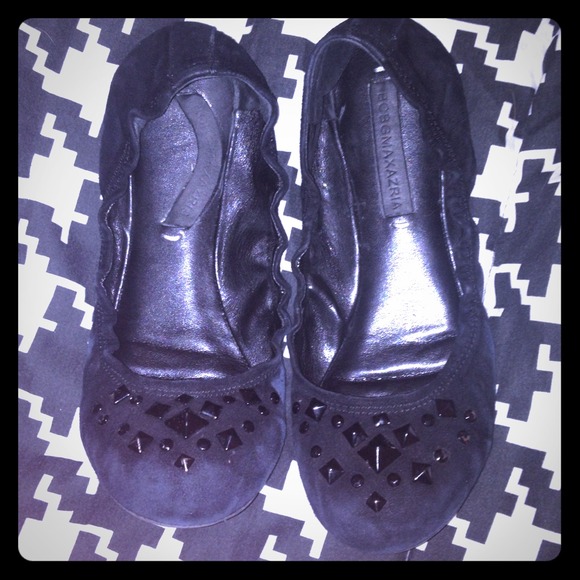 BCBG black flats