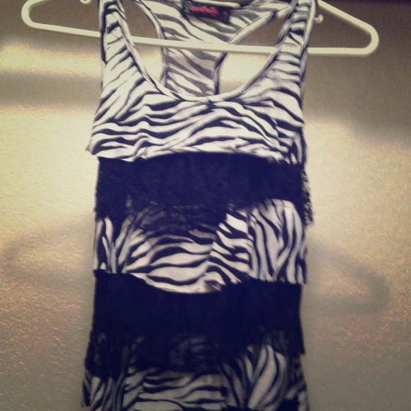 Zebra & lace tank