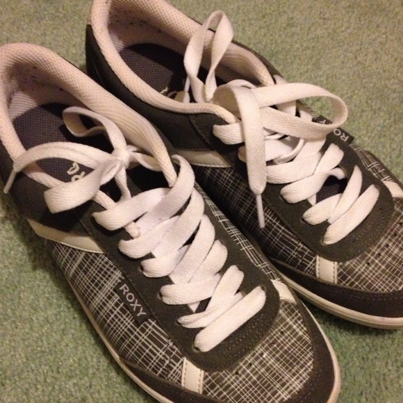 ⛔Bundle for linperez⛔Roxy shoes